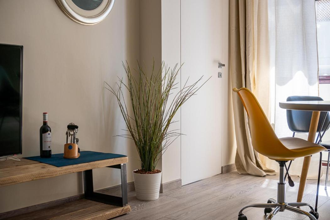 Apartament Studio Yvonne Bari Zewnętrze zdjęcie